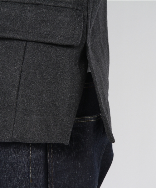 A BATHING APE（アベイシングエイプ）の「PIRATE PEA COAT