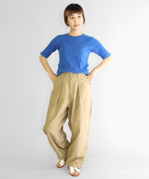 RNA-N（アールエヌエーエヌ）の「M0927 針抜きテレコクルーネックプルオーバー（Tシャツ/カットソー・レディース・ブラック/キナリ/ブルー・MEDIUM）」の17枚目の写真