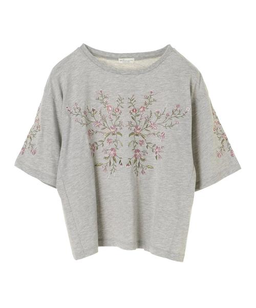 earth music&ecology(アースミュージックアンドエコロジー)の「・総刺繍プルオーバー(Tシャツ/カットソー・レディース・グレー系その他/ブラック/ラベンダー/アイボリー・FREE)」の12枚目の写真