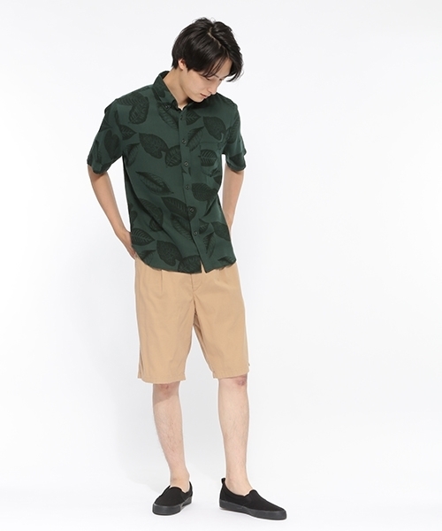 LAKOLE（ラコレ）の「ジャカードリーフ柄シャツ / LAKOLE（シャツ/ブラウス・メンズ・ネイビー/グリーン/ライトブラウン・MEDIUM/LARGE）」の6枚目の写真