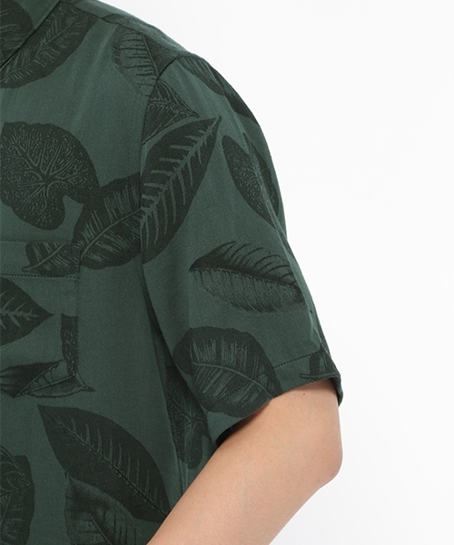 LAKOLE（ラコレ）の「ジャカードリーフ柄シャツ / LAKOLE（シャツ/ブラウス・メンズ・ネイビー/グリーン/ライトブラウン・MEDIUM/LARGE）」の12枚目の写真