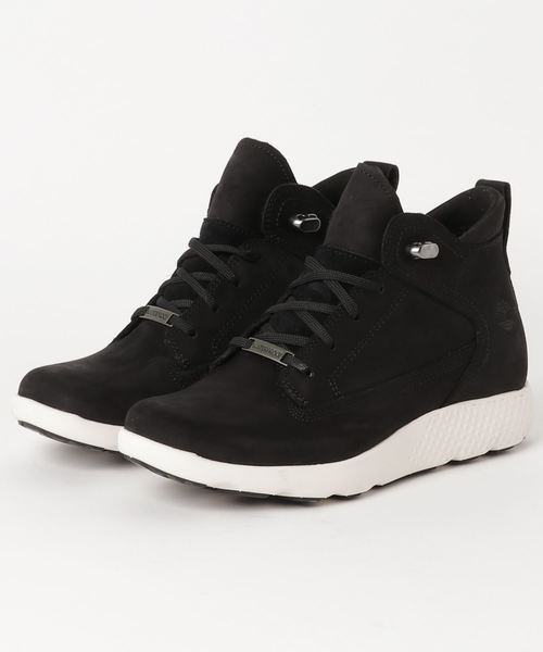 Timberland(ティンバーランド)の「【WOMEN】フライローム ウォータープルーフ レザー チャッカ(防水)(スニーカー・レディース・ブラック・22.5cm/23.5cm/24.5cm/25.5cm/23.0cm/24.0cm/25.0cm)」の1枚目の写真