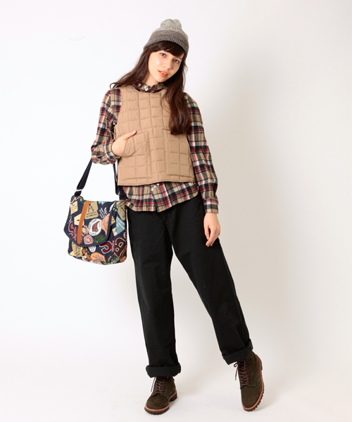 BEAMS BOY（ビームスボーイ）の「BEAMS BOY / NEW アーミーチノ ワイド（チノパンツ・レディース・ベージュ/ネイビー・0/1/2）」の11枚目の写真