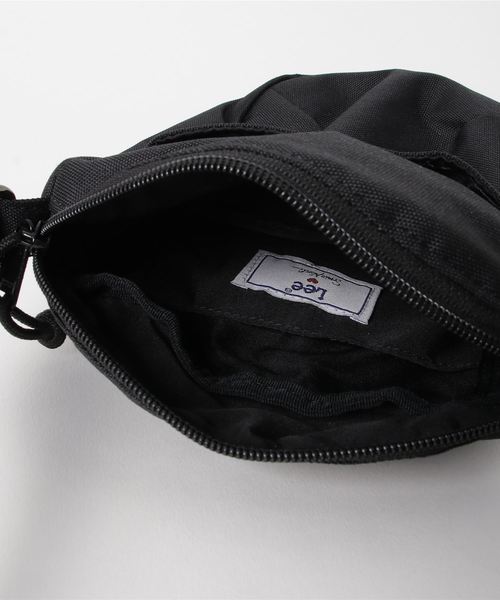 最も の セール Lee リー のショルダーバッグ ポケットショルダー ショルダーバッグ Can ショルダーバッグ Lee Smirnasli バッグ Lee リー のファッション Cam掲載