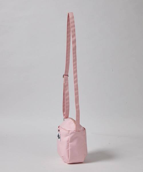 Lee(リー)の「【Can Cam掲載】【Lee×SMIRNASLI】ポケットショルダー(ショルダーバッグ・レディース・ブラック/パープル/オフホワイト/ピンク・フリー)」の6枚目の写真