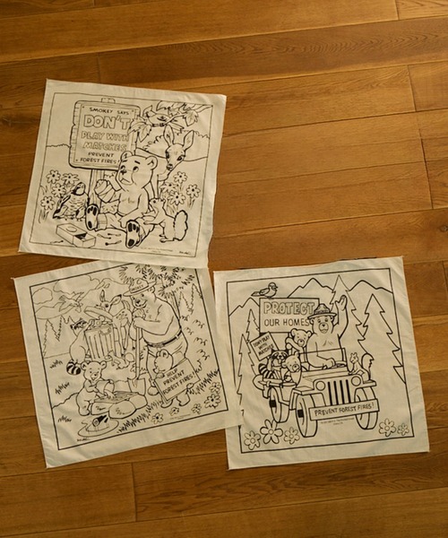 A&F(エーアンドエフ)の「【MADE IN USA】The Printed Image プリンティッドイメージ ネイチャープリントバンダナ(バンダナ/スカーフ・メンズ・A/B/C・FREE)」の5枚目の写真