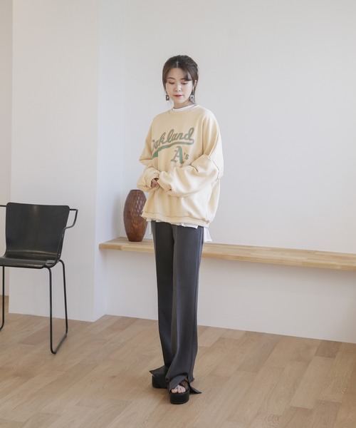 by muni:r(バイ ムニール)の「ハイウエスト サイドスリット スラックス(スラックス・レディース・ベージュ/ダークグレー・SMALL/MEDIUM)」の11枚目の写真