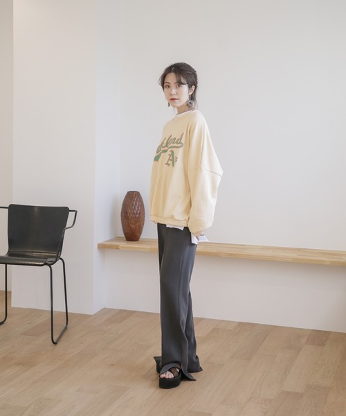 by muni:r(バイ ムニール)の「ハイウエスト サイドスリット スラックス(スラックス・レディース・ベージュ/ダークグレー・SMALL/MEDIUM)」の12枚目の写真