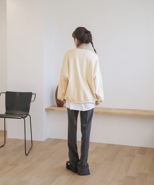 by muni:r(バイ ムニール)の「ハイウエスト サイドスリット スラックス(スラックス・レディース・ベージュ/ダークグレー・SMALL/MEDIUM)」の14枚目の写真