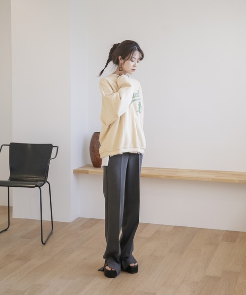 by muni:r(バイ ムニール)の「ハイウエスト サイドスリット スラックス(スラックス・レディース・ベージュ/ダークグレー・SMALL/MEDIUM)」の15枚目の写真