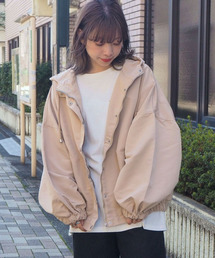 ビッグシルエットマウンテンパーカー
