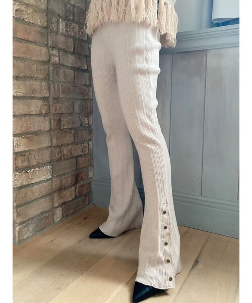 RESEXXY（リゼクシー）の「スリットリブニットパンツ（その他パンツ・レディース・ブラック/ベージュ/モカ・FREE）」の3枚目の写真