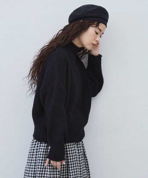 Libra Cue(リブラ キュー)の「ルーズフィットニット(ニット/セーター・レディース・ブラック/モカ/アイボリー/グリーン/ブルー・FREE)」の8枚目の写真