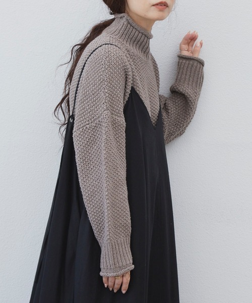 Libra Cue(リブラ キュー)の「ルーズフィットニット(ニット/セーター・レディース・ブラック/モカ/アイボリー/グリーン/ブルー・FREE)」の18枚目の写真