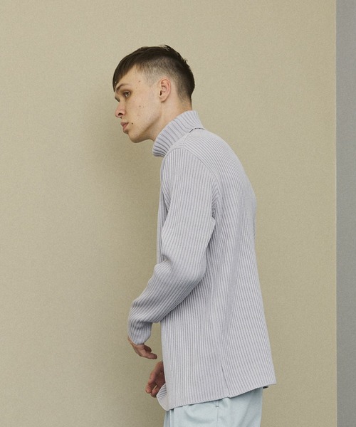 UNITED TOKYO（ユナイテッドトウキョウ）の「リブタートルニット/ハイネック（ニット/セーター・メンズ・ブラック/ワインレッド/ベージュ/ライトグレー・1/2/3）」の14枚目の写真