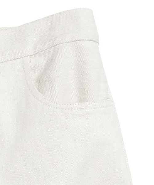 AERON(アーロン)の「AERON DENIM PANTS 777-11554(その他パンツ・レディース・オフホワイト・34/36)」の5枚目の写真