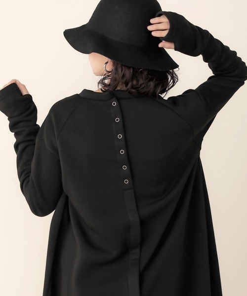 Bab(バブ)の「【WEB限定】裏起毛バックスリットロングワンピース(ワンピース・レディース・ブラック/カーキ/グレー系その他・FREE)」の6枚目の写真