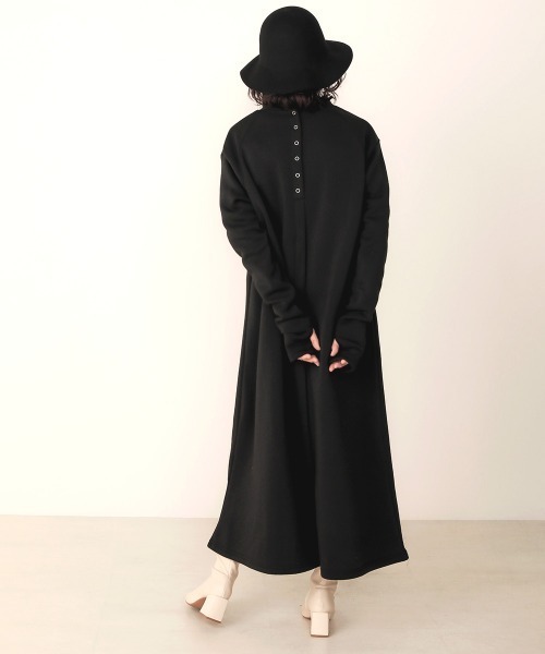Bab(バブ)の「【WEB限定】裏起毛バックスリットロングワンピース(ワンピース・レディース・ブラック/カーキ/グレー系その他・FREE)」の7枚目の写真