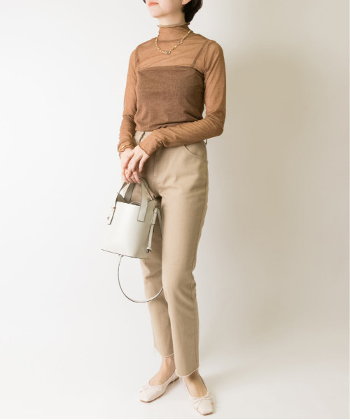 RANDA(ランダ)の「ハイネックチュールシアートップス(Tシャツ/カットソー・レディース・ブラウン/グリーン/クリーム/ベージュ・FREE)」の17枚目の写真