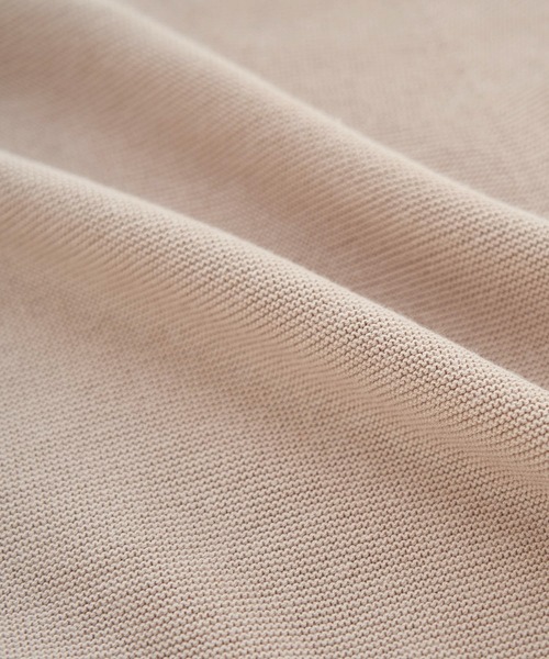 【emur】抜け衿ホールガーメントニット