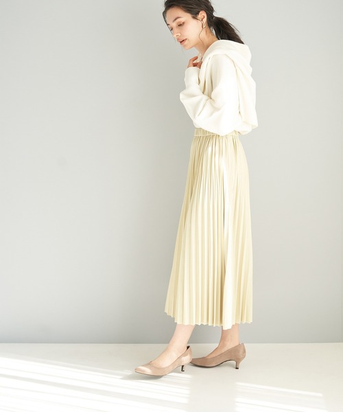 【emur】抜け衿ホールガーメントニット