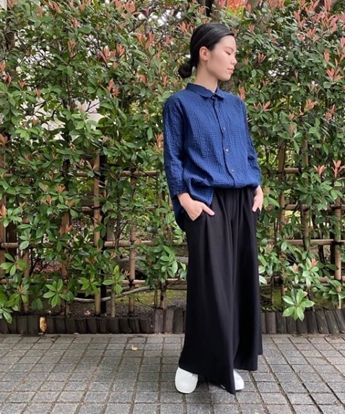 Plantation - 美品 2021SS プランテーション Plantation クシュギンガムブラウス M/ブラック系 スキッパー プルオーバー シャツ【2400014161090】 Plantation（プランテーション）の「インディゴギンガム/シャツ