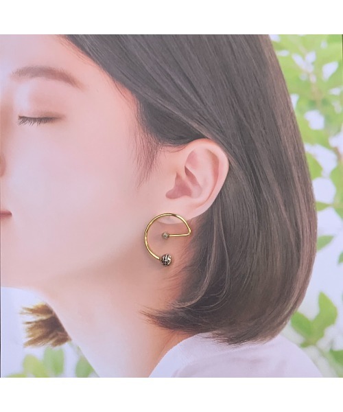 lensa-】横向きハーフフープピアス(MA)（ピアス（両耳用
