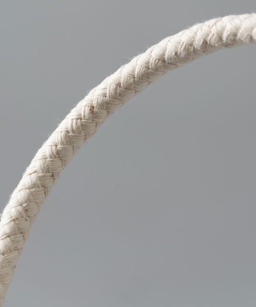 ALTROSE（アルトローズ）の「［ALTROSE/アルトローズ］ロゴプリント ペーパー トートバッグ（トートバッグ・レディース・ブラック/ベージュ/グレー・FREE）」の11枚目の写真