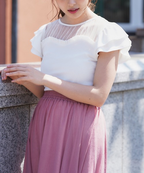 MIIA（ミーア）の「シアープリーツトップス（Tシャツ/カットソー・レディース・ブラック/オフホワイト/ブルー・FREE）」の14枚目の写真