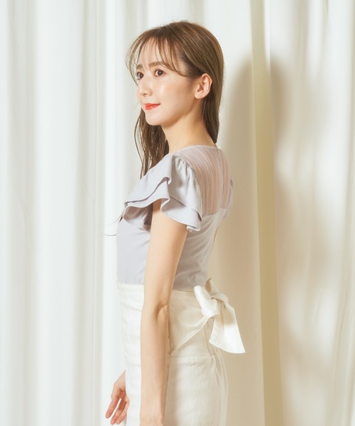 MIIA（ミーア）の「シアープリーツトップス（Tシャツ/カットソー・レディース・ブラック/オフホワイト/ブルー・FREE）」の18枚目の写真