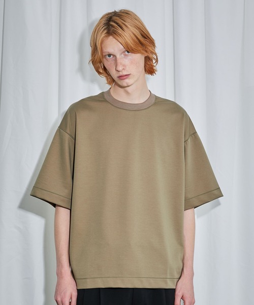 UNITED TOKYO（ユナイテッドトウキョウ）の「リバーシブルTシャツ（Tシャツ/カットソー・メンズ・ブラック/グレー/ネイビー/ベージュ・1/2）」の4枚目の写真