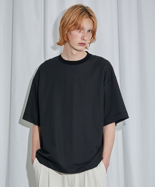 UNITED TOKYO（ユナイテッドトウキョウ）の「リバーシブルTシャツ（Tシャツ/カットソー・メンズ・ブラック/グレー/ネイビー/ベージュ・1/2）」の2枚目の写真