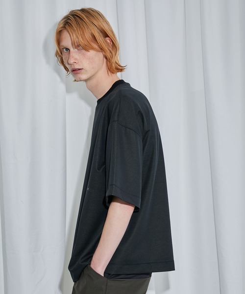 UNITED TOKYO（ユナイテッドトウキョウ）の「リバーシブルTシャツ（Tシャツ/カットソー・メンズ・ブラック/グレー/ネイビー/ベージュ・1/2）」の19枚目の写真