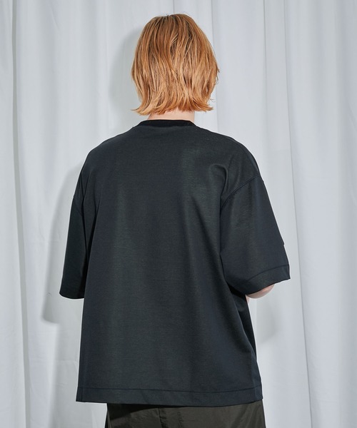 UNITED TOKYO（ユナイテッドトウキョウ）の「リバーシブルTシャツ（Tシャツ/カットソー・メンズ・ブラック/グレー/ネイビー/ベージュ・1/2）」の20枚目の写真