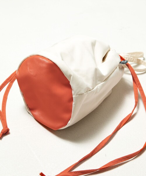 FREAK'S STORE（フリークスストア）の「▽mact × FREAK'S STORE/マクト 別注巾着バッグ（トートバッグ・レディース・グレー/オフホワイト・ﾌﾘ-）」の4枚目の写真