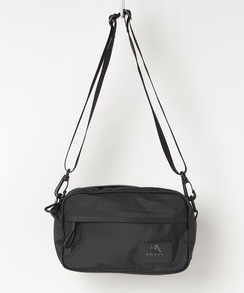 GREGORY（グレゴリー）の「MATRIX SHOULDER POUCH M / マトリックス ショルダーポーチM / ブラック（ショルダーバッグ・メンズ・ブラック・FREE）」の6枚目の写真