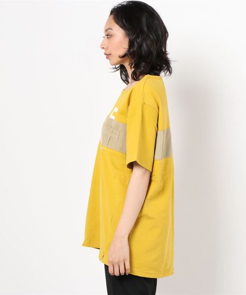 AVIREX（アヴィレックス）の「AVIREX/ アヴィレックス　プリントコンビミリタリープルオーバー/ PRINT COMBI MILITARY PULLOVER（Tシャツ/カットソー・レディース・オフホワイト/ブルー/マスタード・FREE）」の5枚目の写真