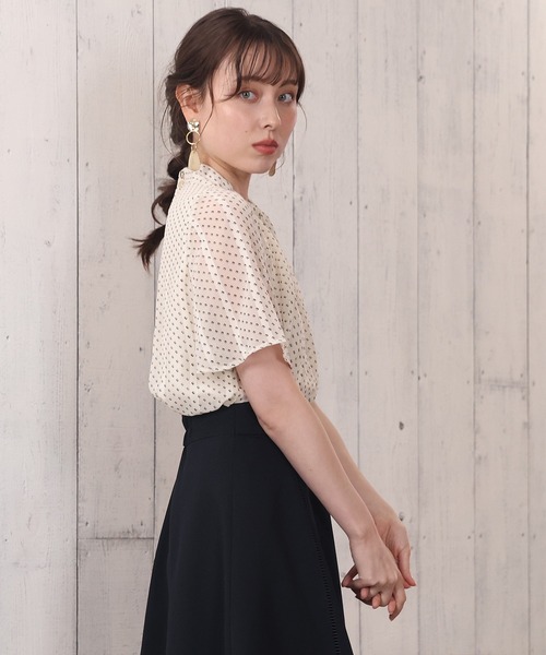 TRUDEA(トルディア)の「ラメストライプボウタイブラウス(シャツ/ブラウス・レディース・ピンク/ブラック/アイボリー・MEDIUM/LARGE)」の18枚目の写真