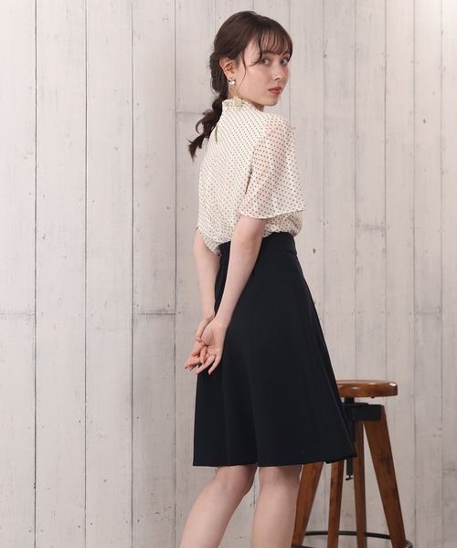 TRUDEA(トルディア)の「ラメストライプボウタイブラウス(シャツ/ブラウス・レディース・ピンク/ブラック/アイボリー・MEDIUM/LARGE)」の15枚目の写真
