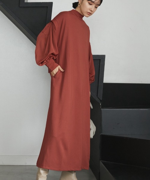 armonia（アルモニーア）の「armonia・ボリューム袖リラックスワンピース（ワンピース・レディース・マスタード/ブラック/テラコッタ・FREE）」の3枚目の写真
