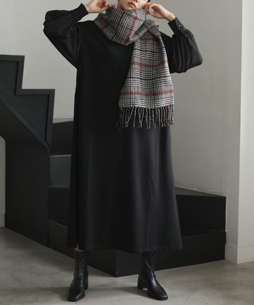 armonia（アルモニーア）の「armonia・ボリューム袖リラックスワンピース（ワンピース・レディース・マスタード/ブラック/テラコッタ・FREE）」の2枚目の写真