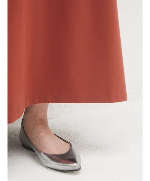 armonia（アルモニーア）の「armonia・ボリューム袖リラックスワンピース（ワンピース・レディース・マスタード/ブラック/テラコッタ・FREE）」の12枚目の写真