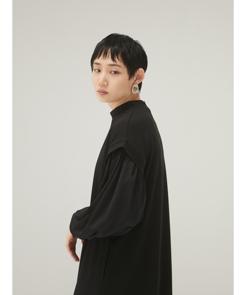 armonia（アルモニーア）の「armonia・ボリューム袖リラックスワンピース（ワンピース・レディース・マスタード/ブラック/テラコッタ・FREE）」の14枚目の写真