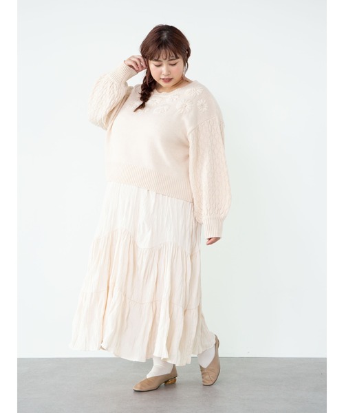 SLURR(スラ―)の「【大きいサイズ】フラワーモチーフニット(ニット/セーター・レディース・ベージュ/アイボリー・L)」の10枚目の写真