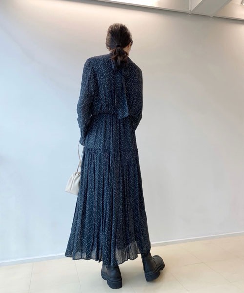 ワンピース Milaバックボウタイブラウジングワンピース ワンピース Mila Owen ミラオーウェン のファッション