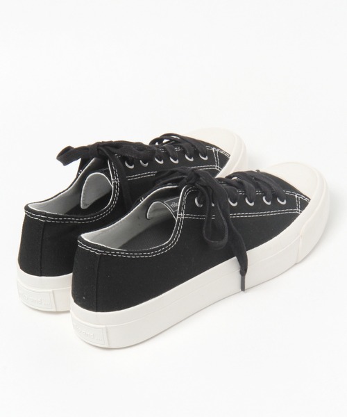 niko and...（ニコアンド）の「撥水消臭オリジナルオーガニックコットンレースアップスニーカー（スニーカー・レディース・ホワイト/ブラック/ベージュ・SMALL/MEDIUM/LARGE）」の5枚目の写真