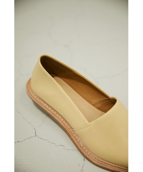 BLACK BY MOUSSY(ブラックバイマウジー)の「pointed shoes(ポインテッドシューズ)(パンプス・レディース・ブラック/ベージュ・38/36/37)」の5枚目の写真