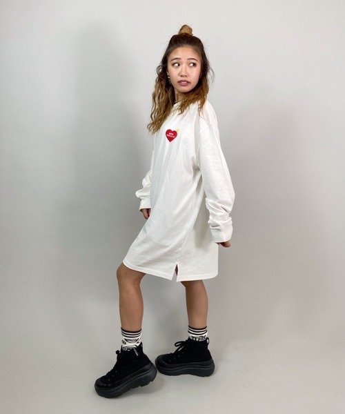 Mark Gonzales（マーク・ゴンザレス）の「【ムラサキスポーツ別注】MarkGonzales/マークゴンザレス  ビッグシルエット  ワンポイントハートロゴロンT   MGLD-014（Tシャツ/カットソー・レディース・ホワイト/グリーン・FREE）」の7枚目の写真