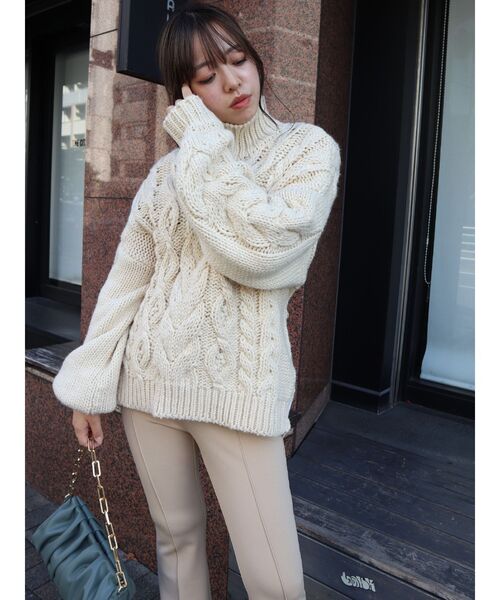 EVRIS(エヴリス)の「サイドベンツフレアレギンス(その他パンツ・レディース・グリーン/アイボリー/ブラック・FREE)」の14枚目の写真