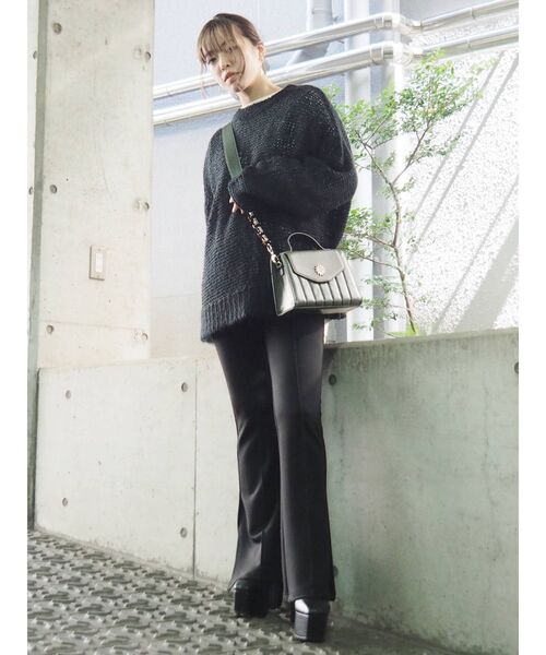 EVRIS(エヴリス)の「サイドベンツフレアレギンス(その他パンツ・レディース・グリーン/アイボリー/ブラック・FREE)」の15枚目の写真